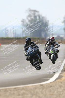 media/Sep-20-2025-TrackDaz (Sat) [[27f0cde673]]/B Group/220pm (Turn 9)/